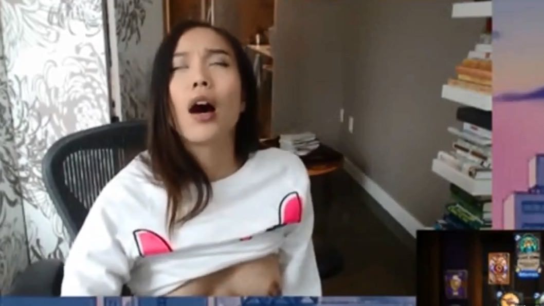 Streamers Who Did Porn photo 22