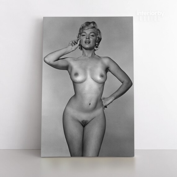 Monroe Naked photo 18