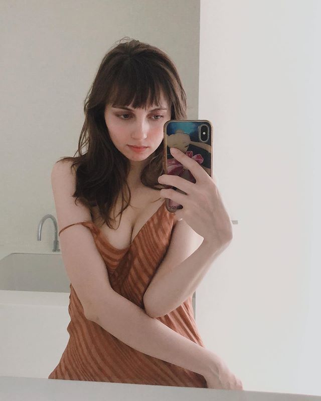 Liara Roux Instagram photo 22
