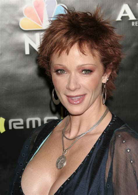 Lauren Holly Cleavage photo 27