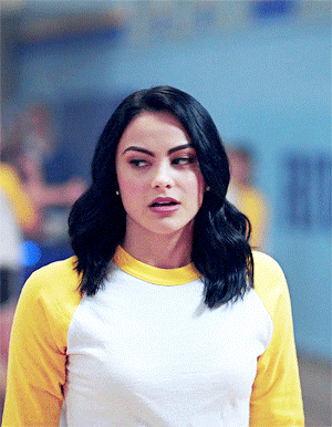Camila Mendes Pussy photo 3