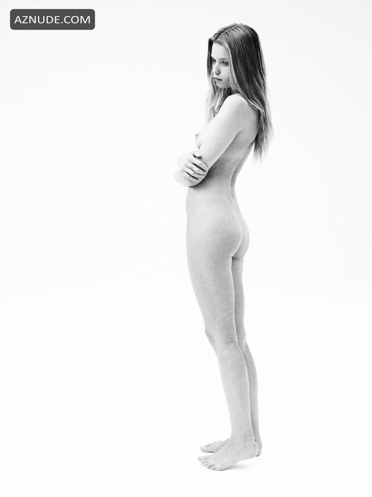Abbey Lee Kershaw Topless photo 5