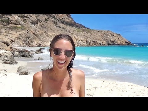 Nude Travel Video photo 11