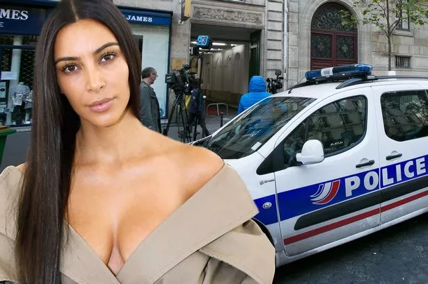 Kim Kardashian Xxxx photo 17