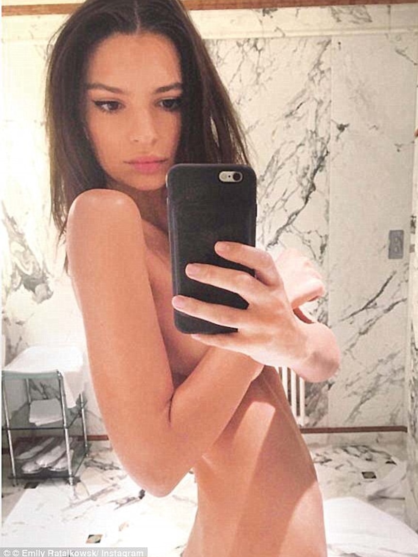 Kim Kardashian Selfie Topless photo 8