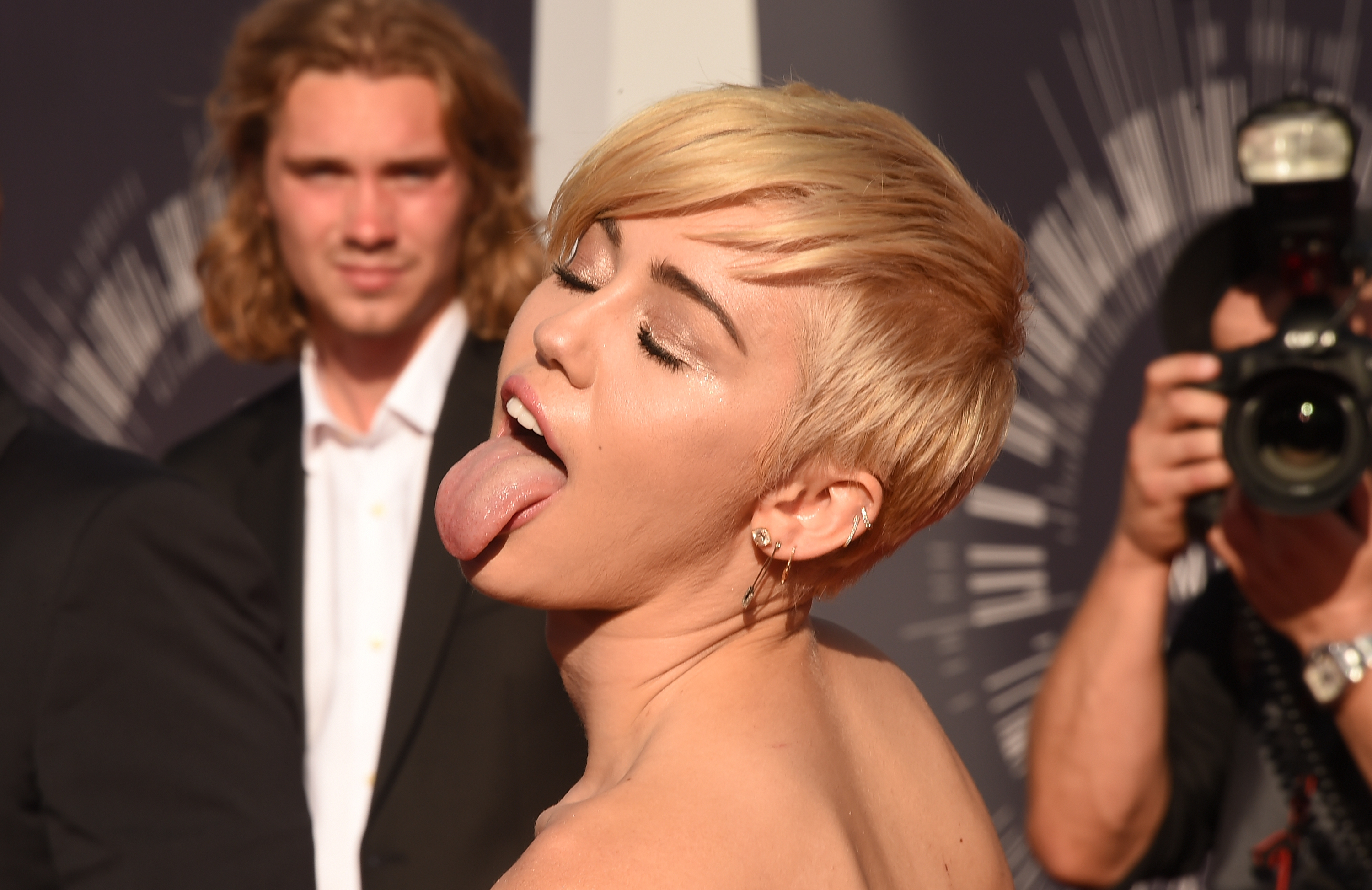 Miley Cyrus Nasty Pictures photo 24