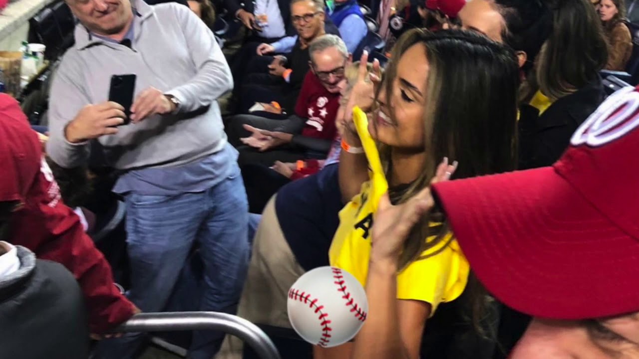 Instagram Model Flashes At World Series photo 10