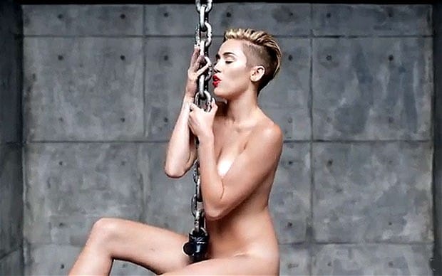 Miley Cyrus Porn Photos photo 29