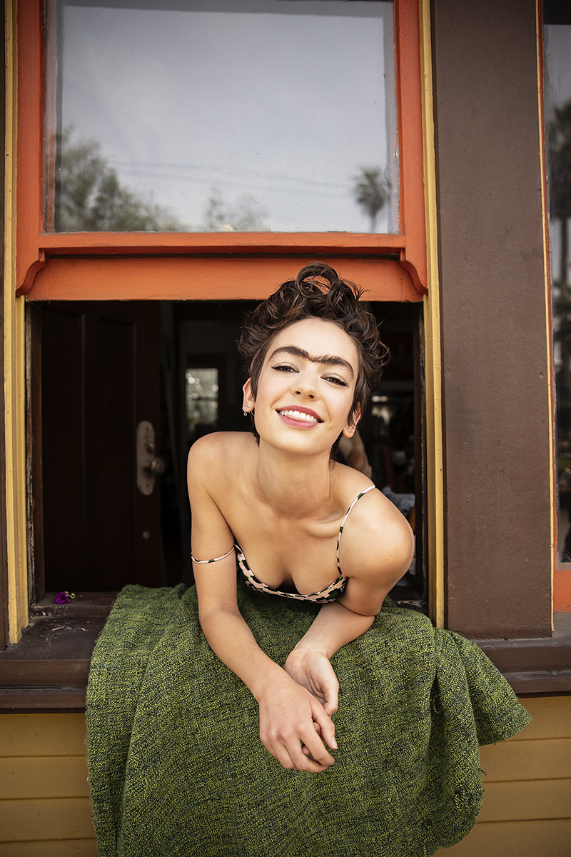 Brigette Lundy Paine Sexy photo 15