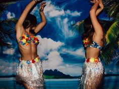 Tahiti Tits photo 3
