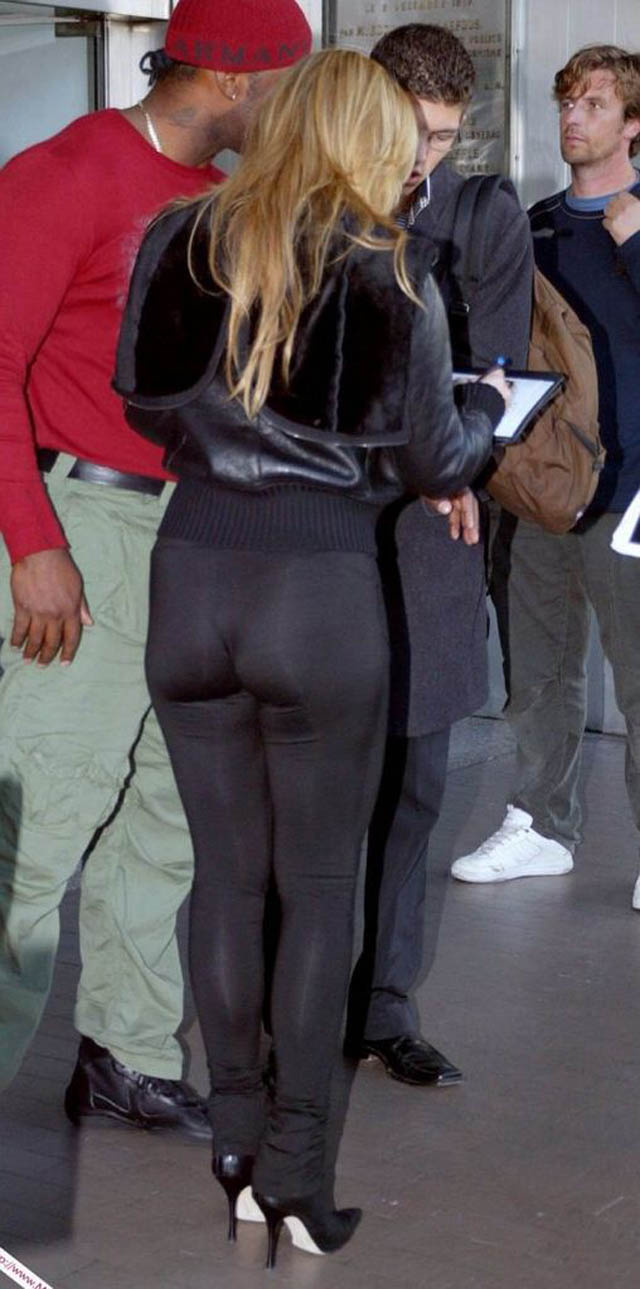 Mariah Careys Butt photo 14