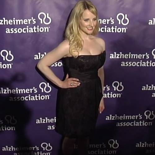 Who Was Melissa Rauch Body Double photo 11