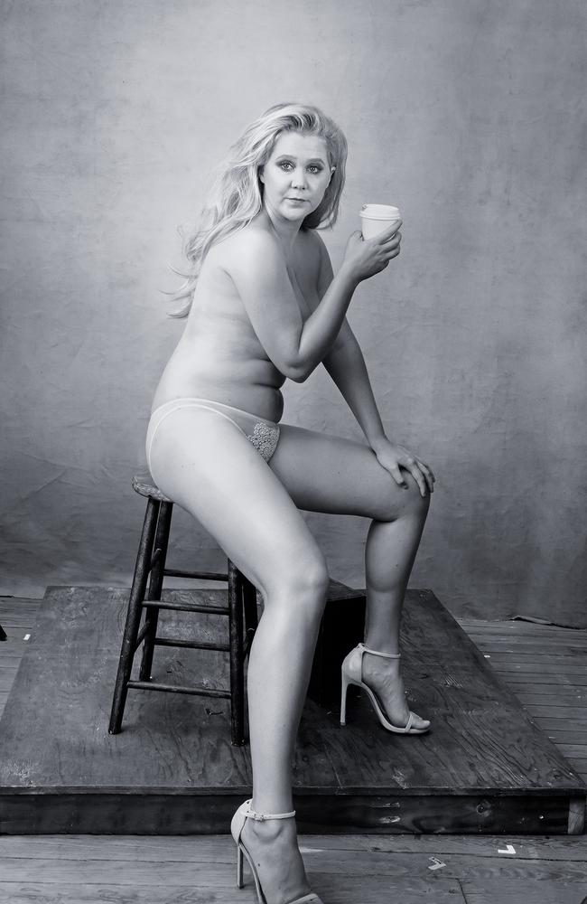 Comedian Amy Schumer Nude photo 20