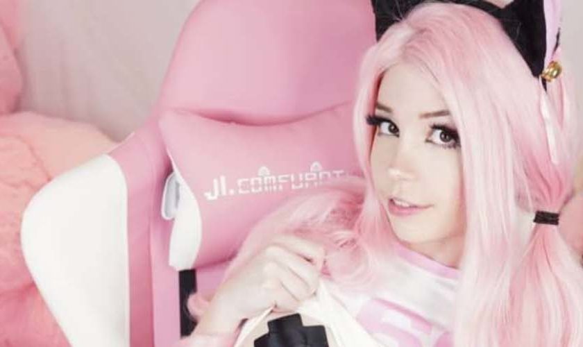 How Much Is Belle Delphine Worth photo 24