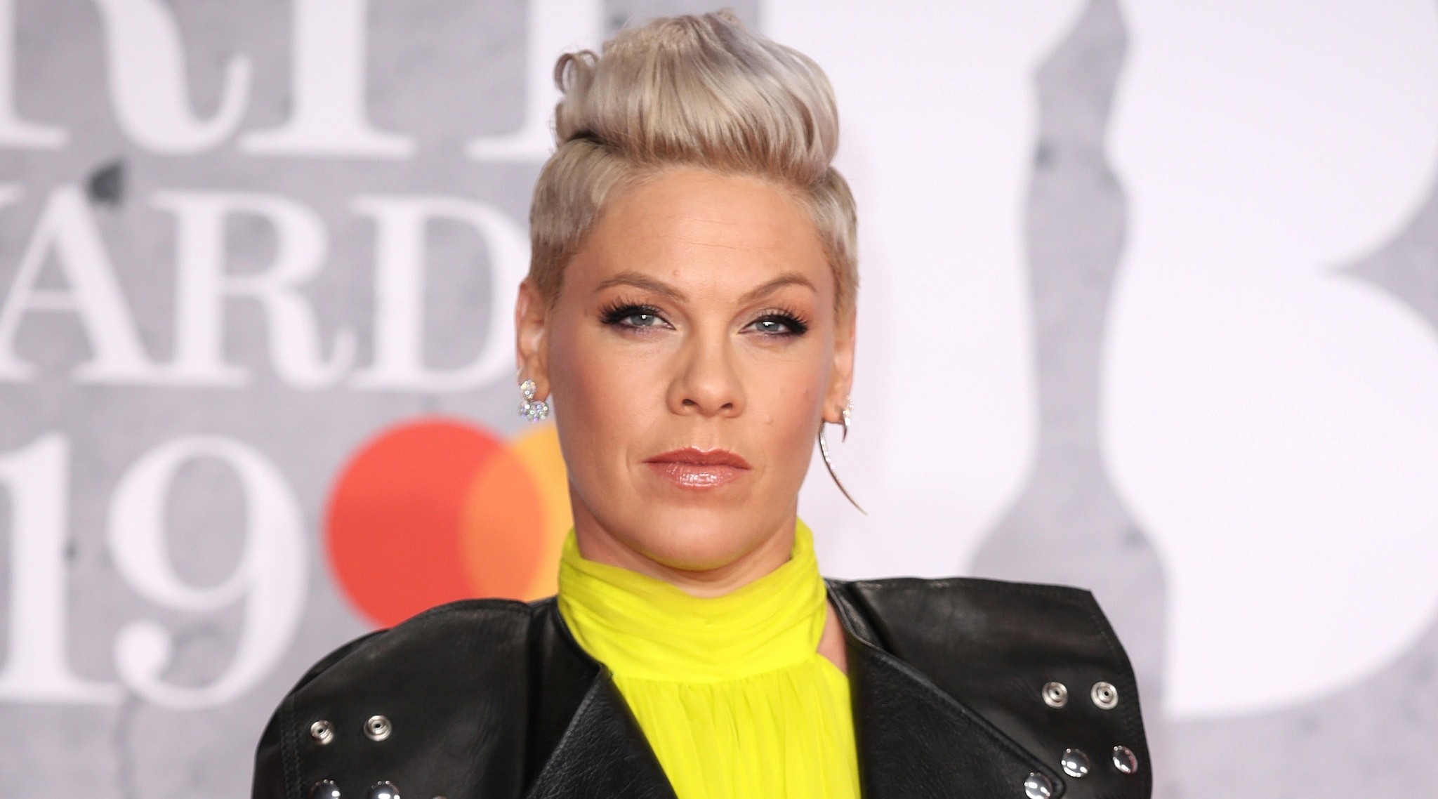 Pics Of Pink The Singer photo 25