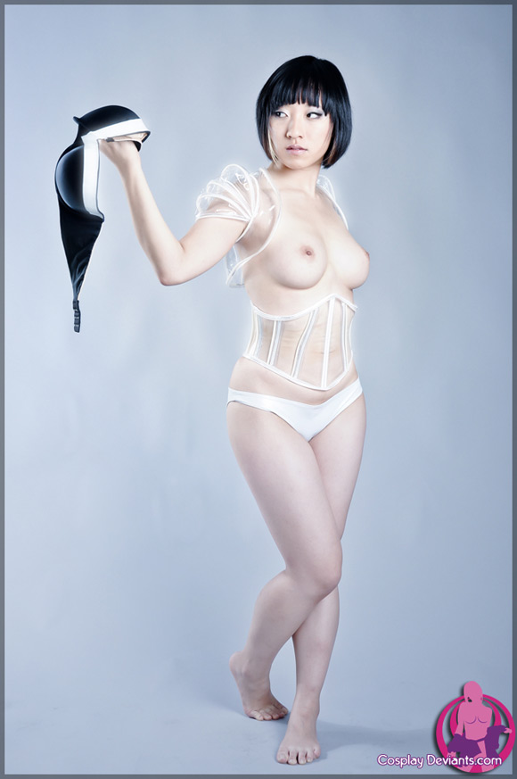 Stella Chuu Topless photo 7