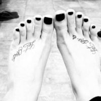 Demi Lovato Feet Pics photo 20
