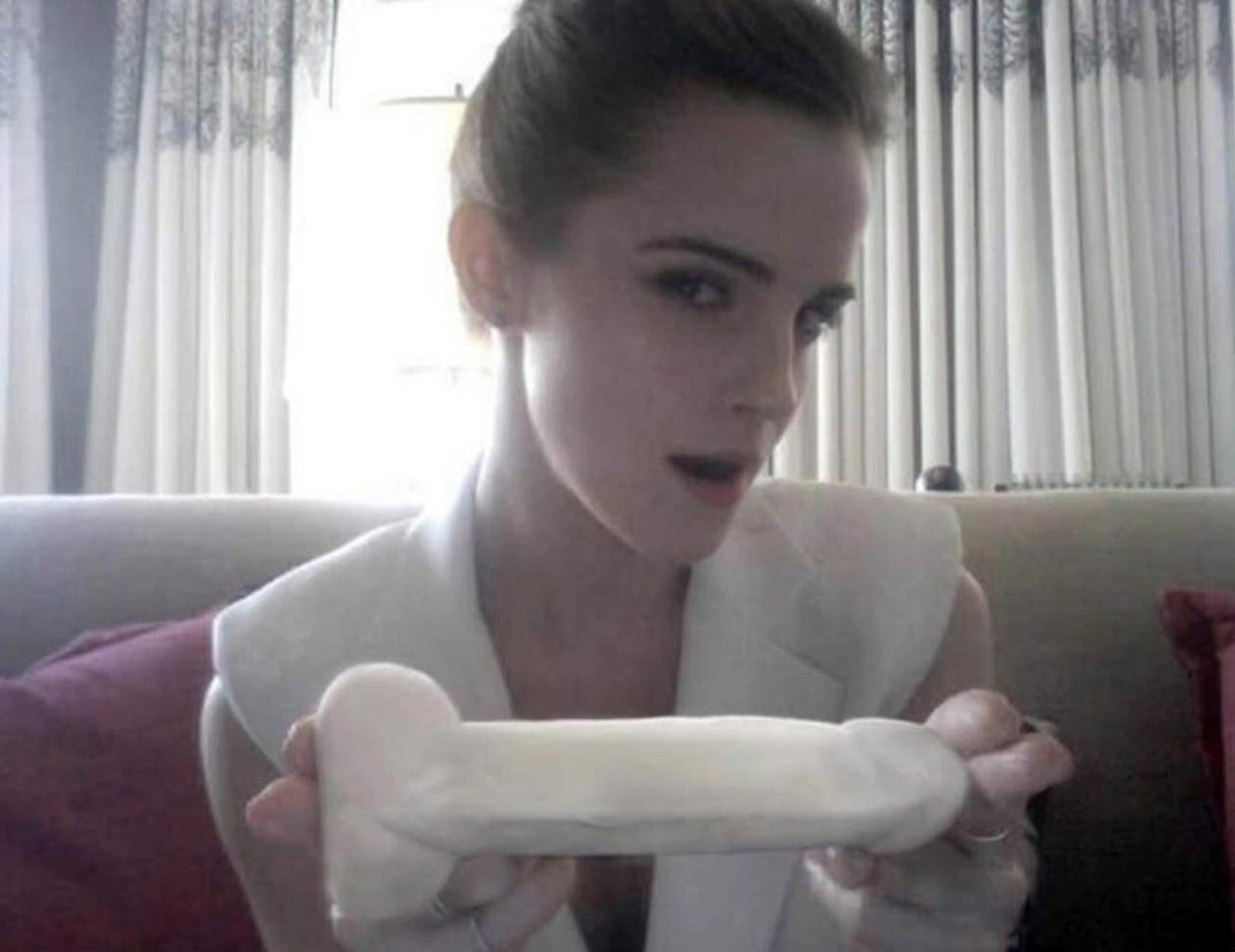Emma Watson Leaked Picture photo 2