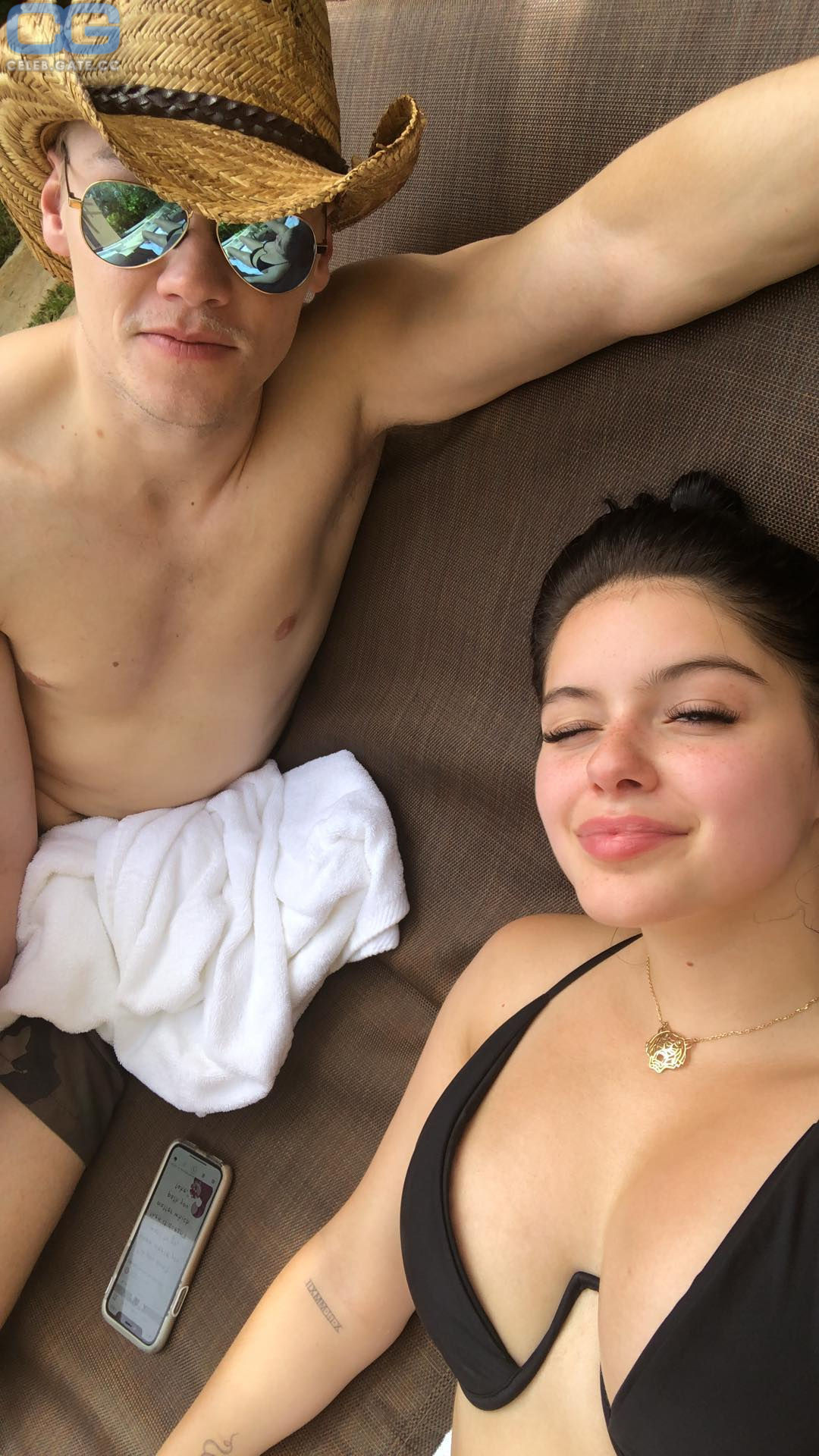 Ariel Winter Leaked Pictures photo 17