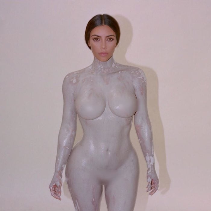 Kim Kardashian Topless Photos photo 22