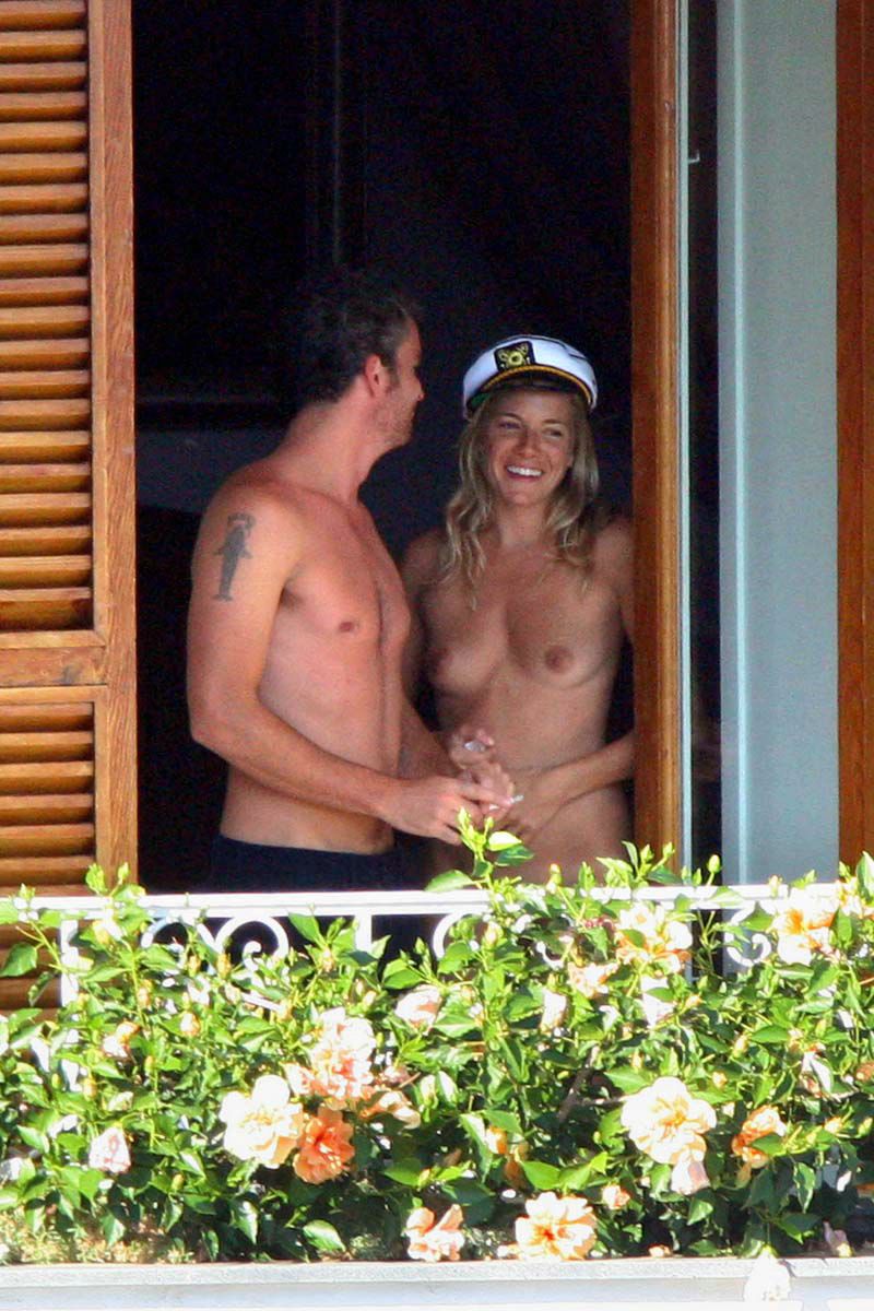 Sienna Miller Naked Pictures photo 6