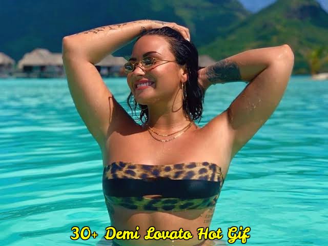 Demi Lovato Hot Photos photo 27