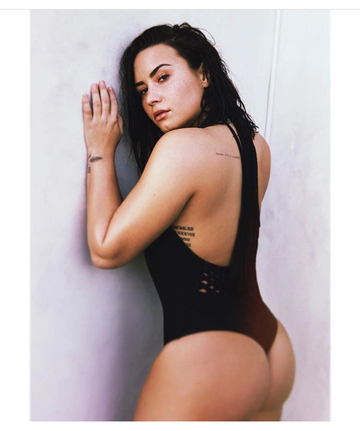 Demi Lovato Nude Reddit photo 19