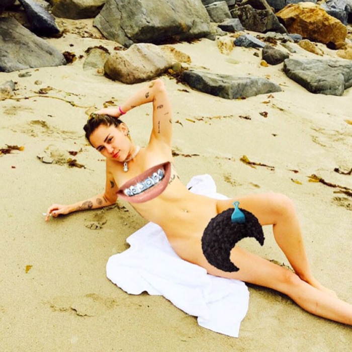 Miley Nude Instagram photo 17