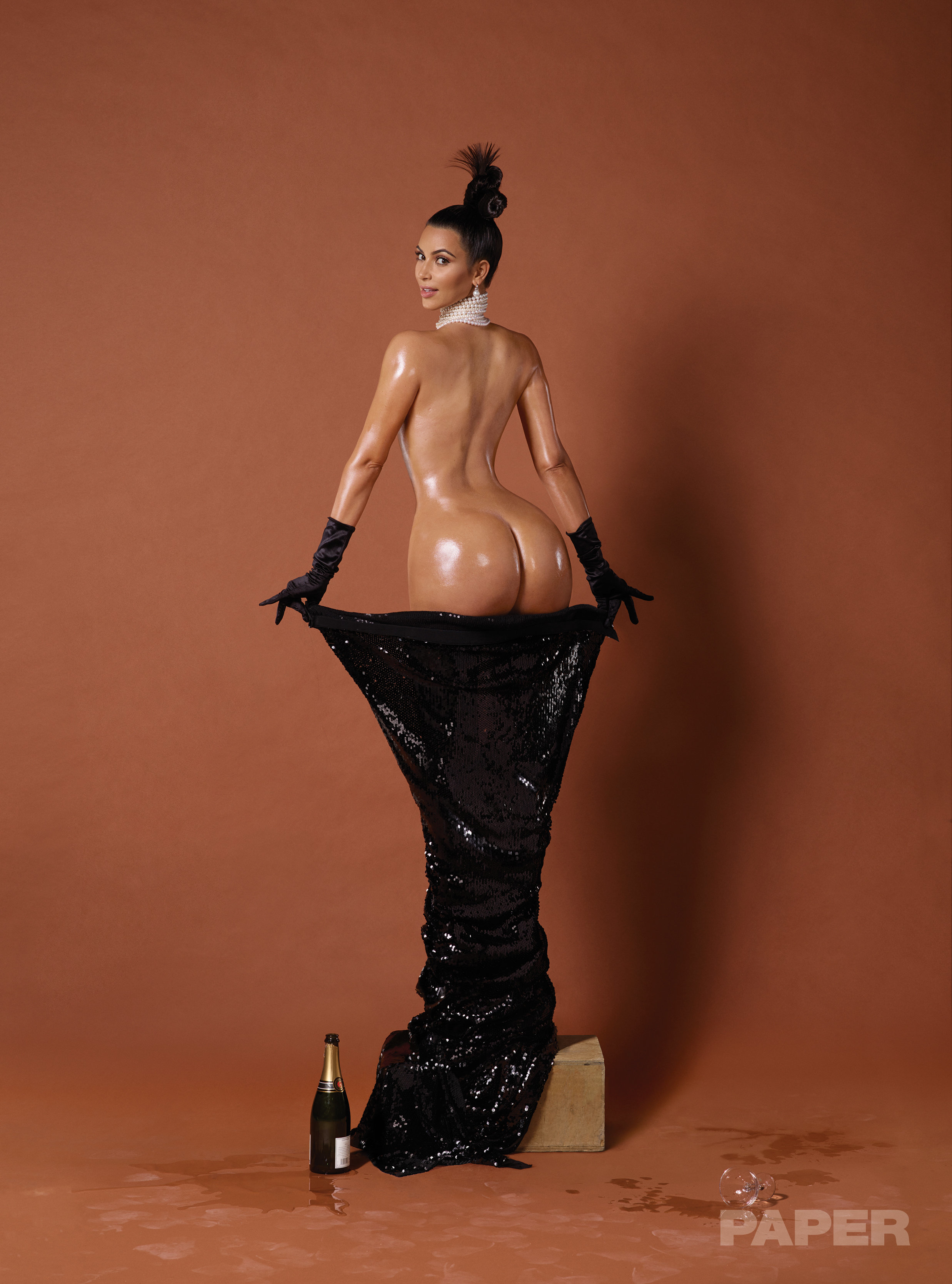 Kim Kardashian Nude Fotos photo 14