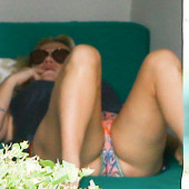Has Kesha Ever Been Nude photo 7