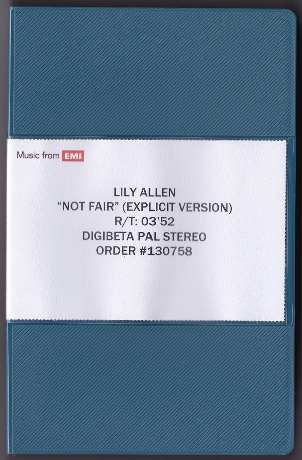 Lily Allen Explicit Photo photo 10