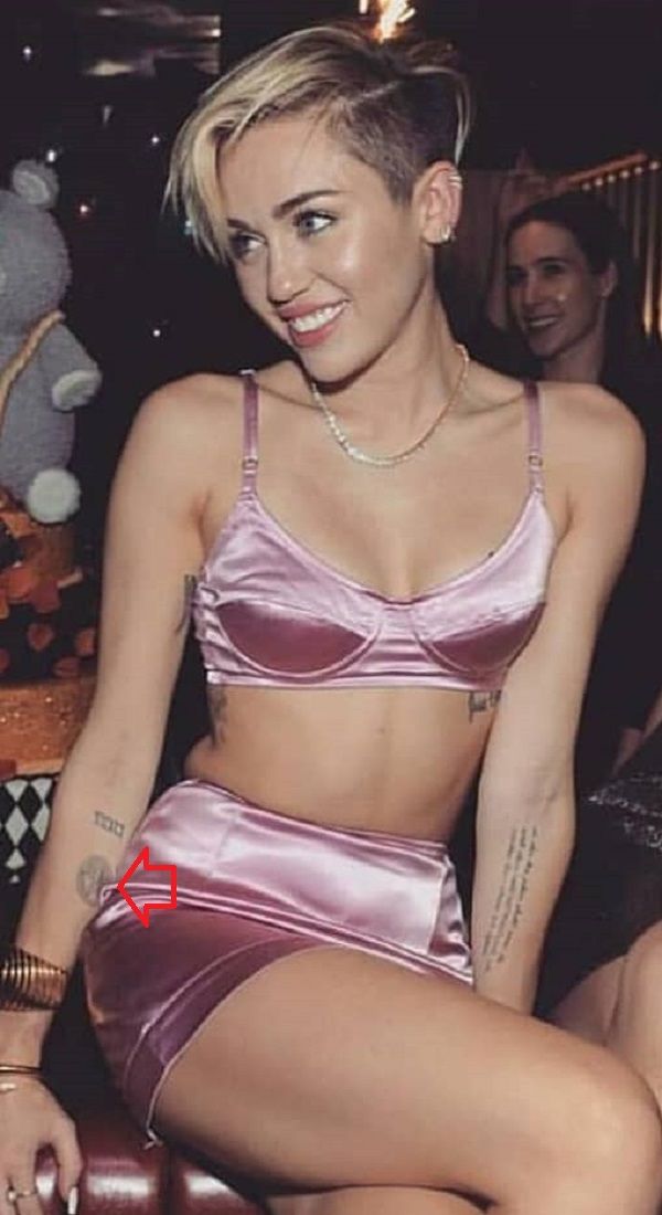 Miley Cyrus Nasty Pictures photo 13