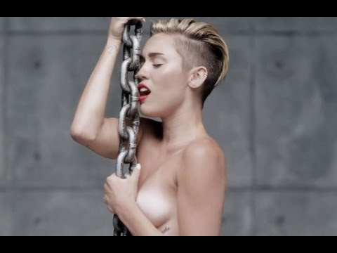Miley Cyrus Singing Naked photo 28