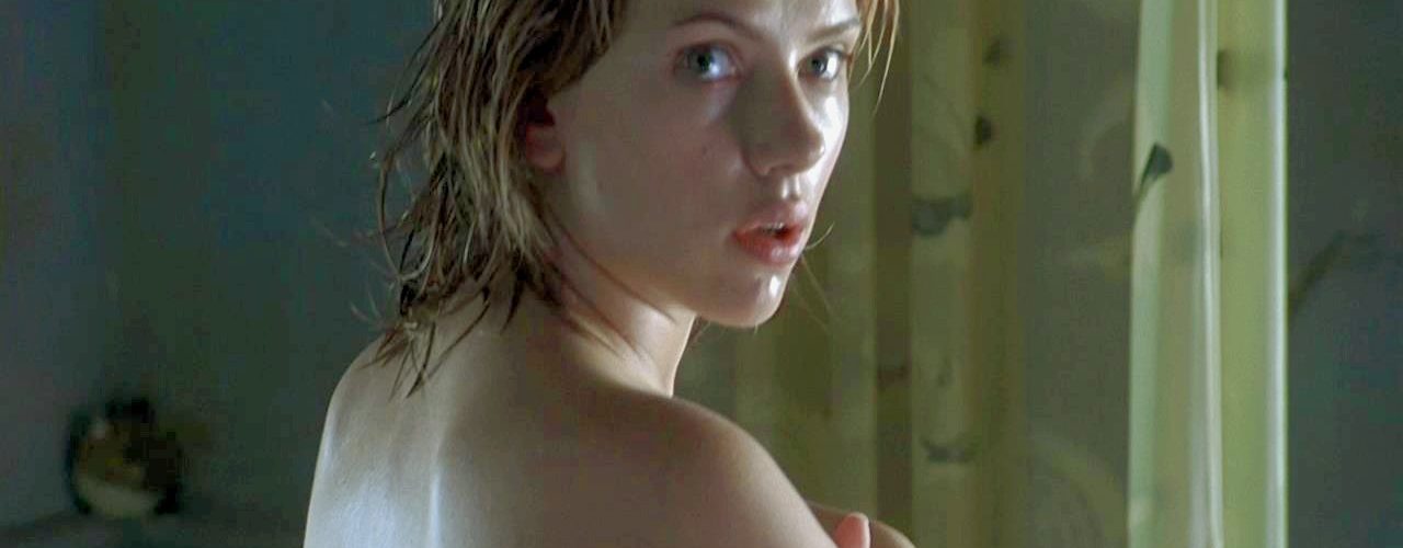 Scarlett Johansson Hot Naked photo 11